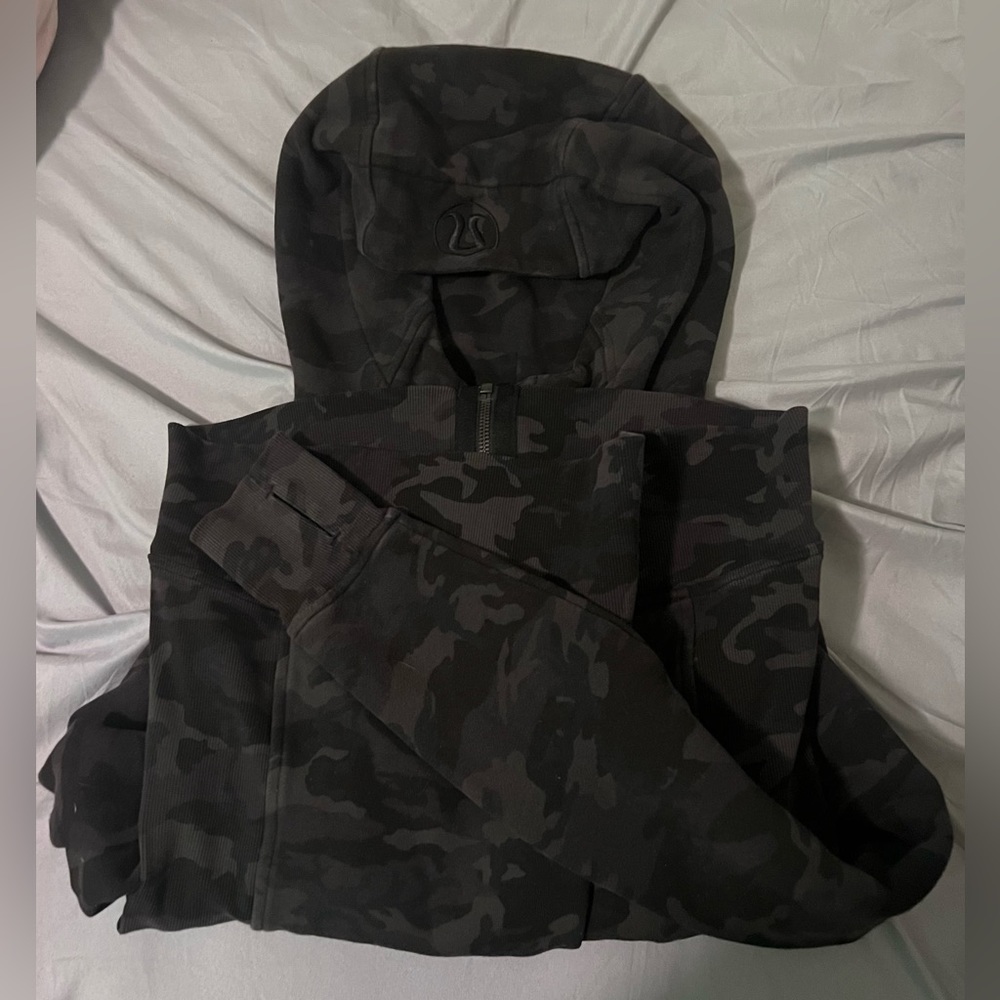 lululemon jacket, very thick